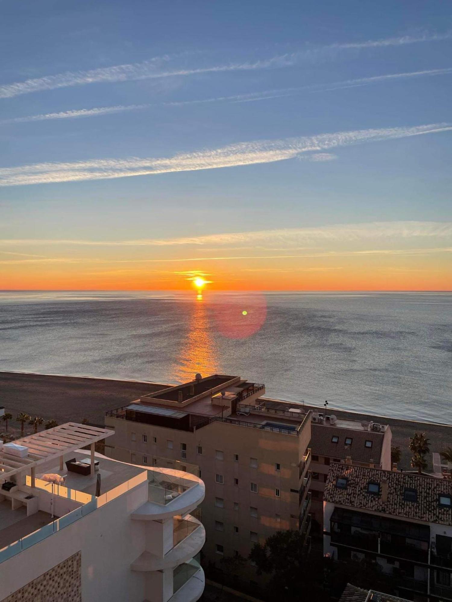 Panoramic Seaview Penthouse The Wave Huoneisto Fuengirola